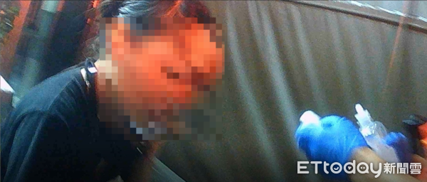 ▲嘉義市一名女子21日遭自己臘腸犬咬傷            。（圖／記者翁伊森翻攝）