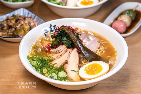 ▲▼麵柒八 ラーメン(高雄)鳳山日式拉麵宵夜!攤車升級冷氣店面,限定剝皮辣椒酸白菜雞湯拉麵。（圖／部落客虎麗笑嗨嗨授權提供）