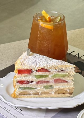 ▲▼時飴Approprie仁愛圓環店。（圖／部落客小虎食夢網授權提供）