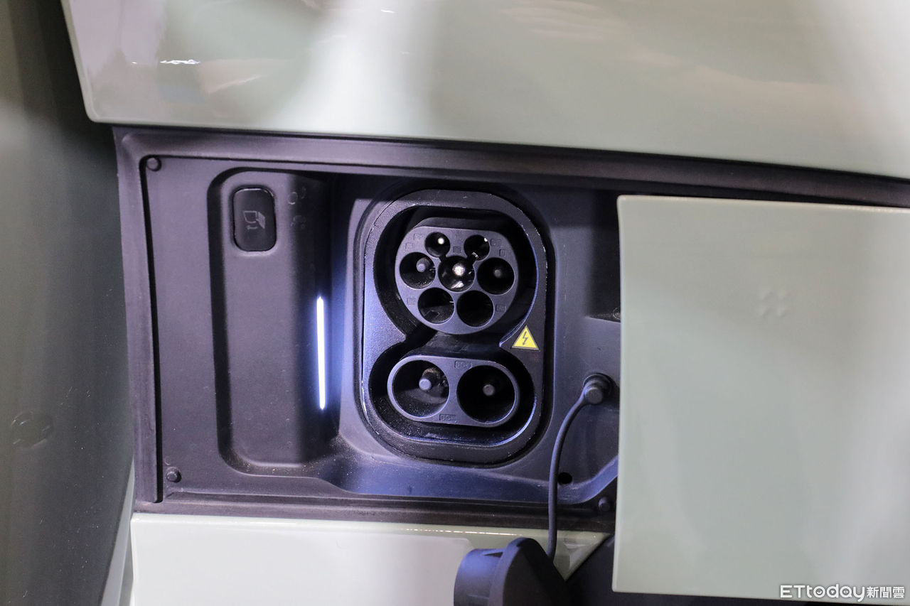 ▲鴻海百萬有找跨界電動車「Model B現場開箱」！國內外客戶即將啟動。（圖／記者張慶輝攝）
