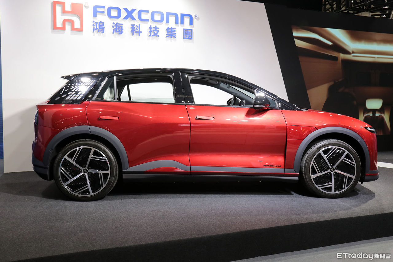 ▲鴻海百萬有找跨界電動車「Model B現場開箱」！國內外客戶即將啟動。（圖／記者張慶輝攝）