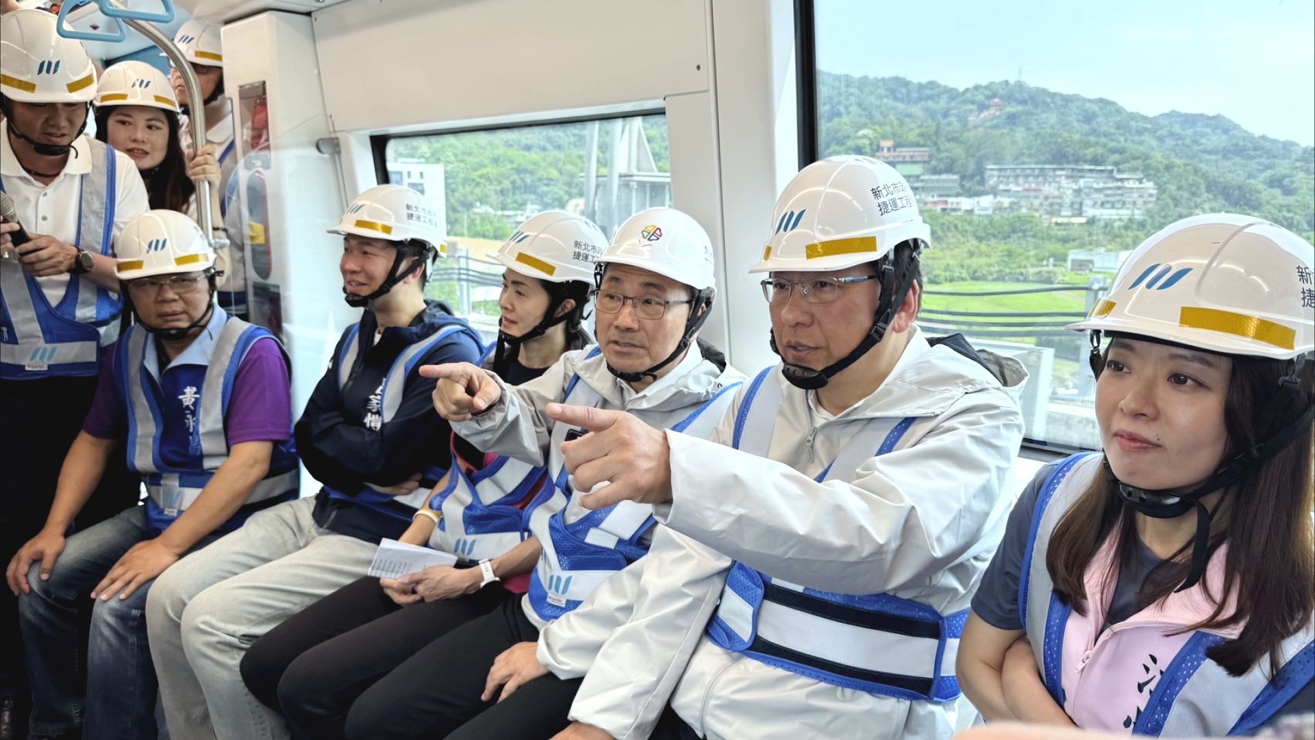 ▲侯友宜視察三鶯線「全自動無人駕駛」測試。（圖／新北市政府提供）