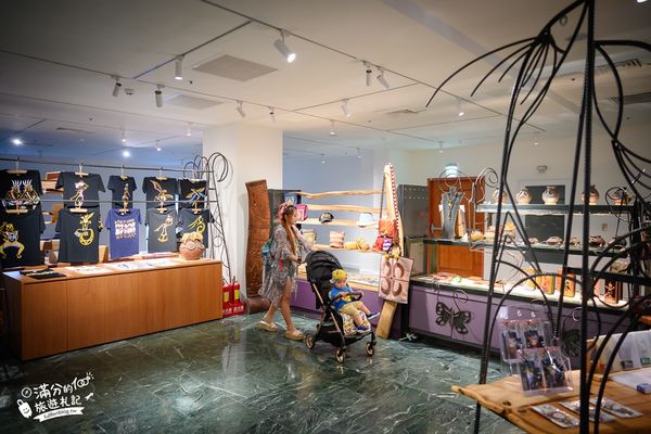 ▲▼台東室內景點【國立臺灣史前文化博物館】重新開館環境超美.綠地山坡大草坪.兒童探索遊戲區,台東親子景點。（圖／部落客滿分授權提供）