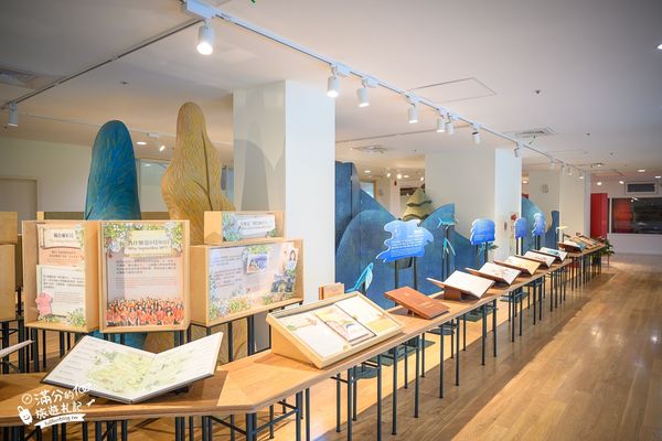 ▲▼台東室內景點【國立臺灣史前文化博物館】重新開館環境超美.綠地山坡大草坪.兒童探索遊戲區,台東親子景點。（圖／部落客滿分授權提供）
