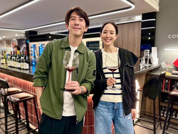 ▲修杰楷合體好友張鈞甯錄製網路頻道《修TIME》。（圖／《修TIME》提供）