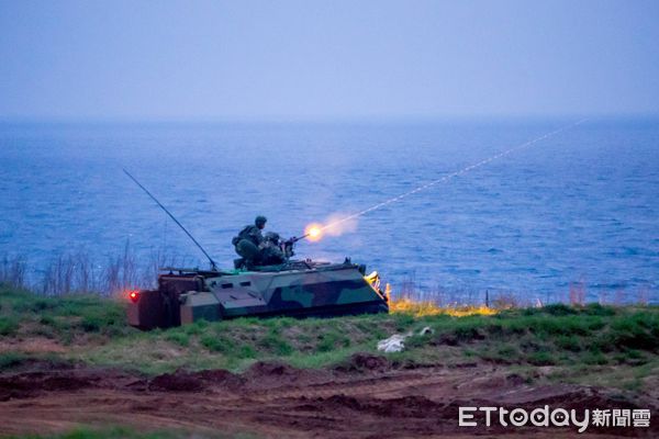 ▲▼澎防部執行鎮疆操演 ，磨練官兵實戰能力與堅強意志。（圖／軍聞社提供）