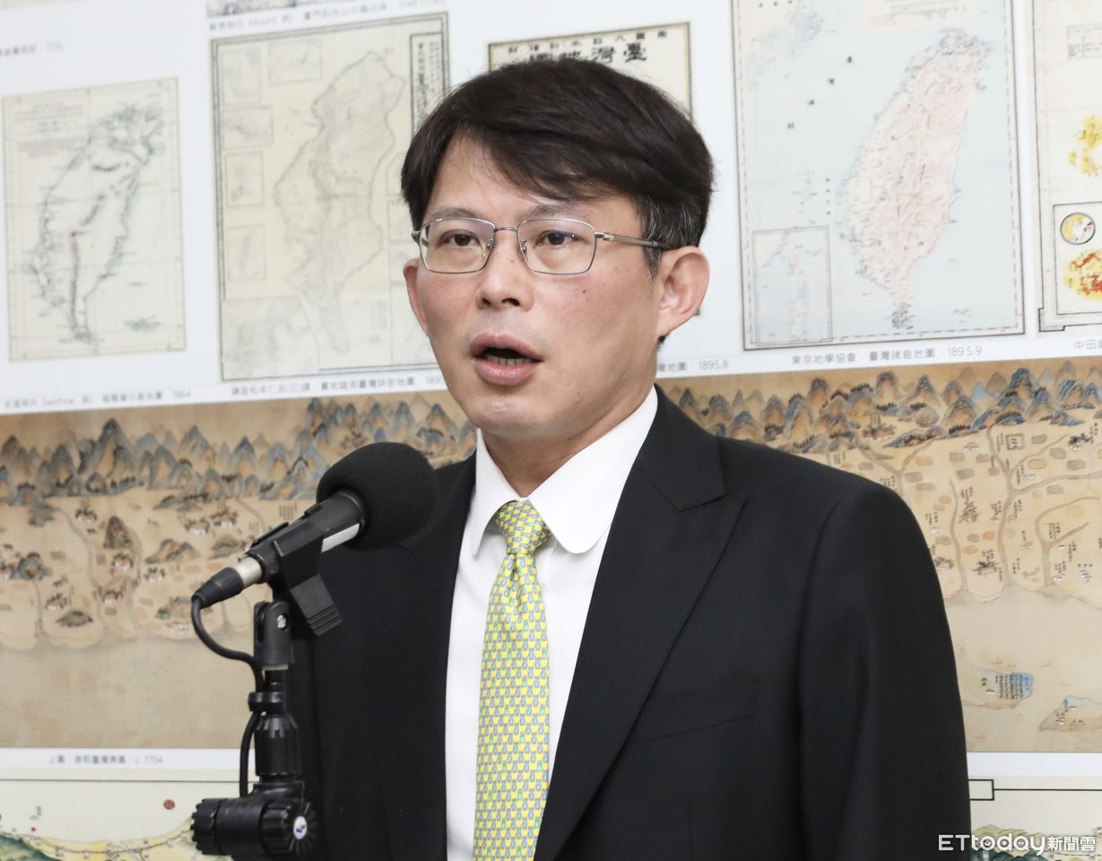 [討論] 黃國昌：民進黨真的怕了！