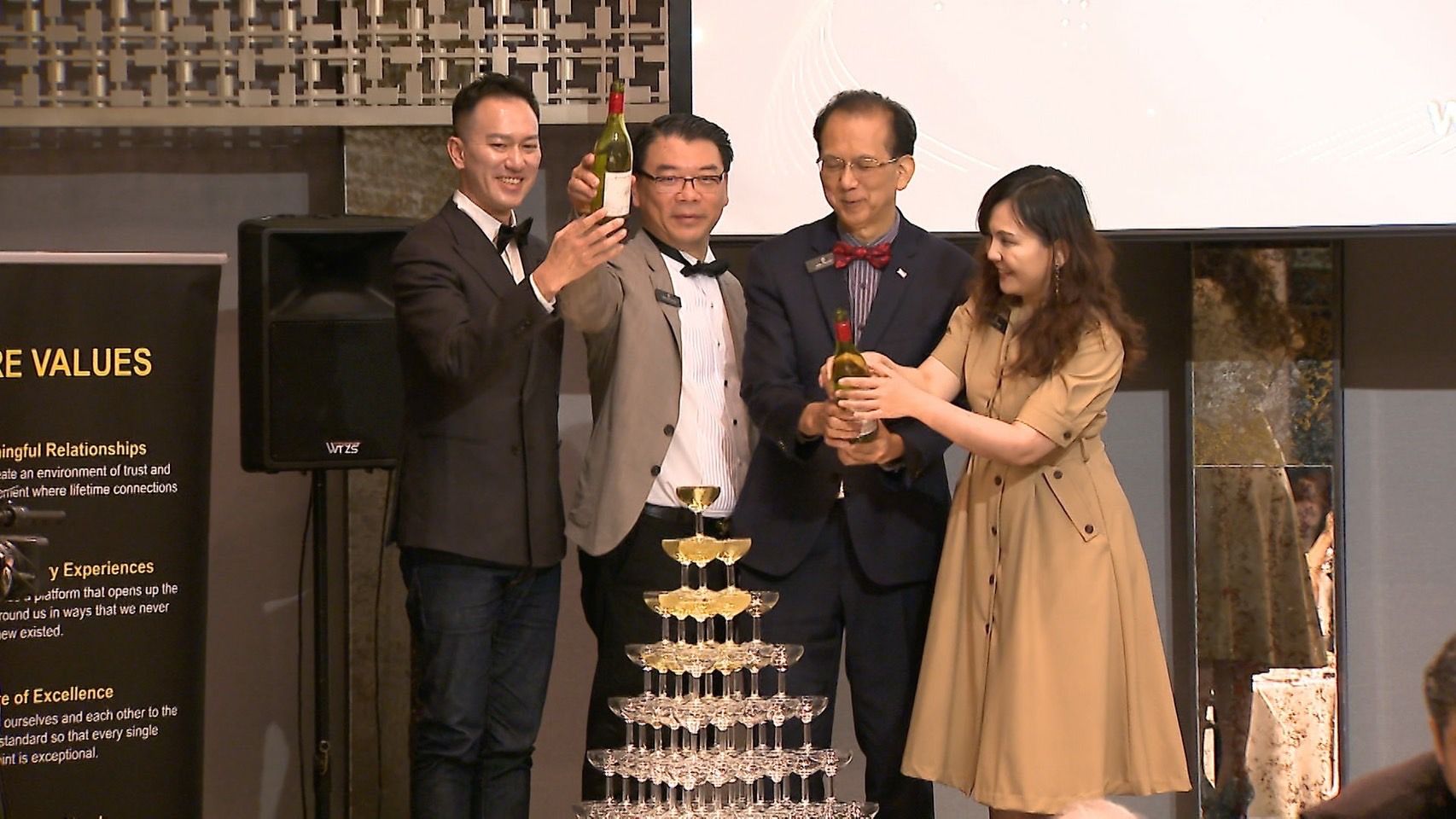 ▲▼圖左起為露琺意醫美集團總經理阮丞輝、Corporate Connections執行董事黃鵬峻、CC台灣國家董事謝聰評、CC台灣國家董事王孝梅。（圖／CC提供）