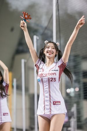 ▲廉世彬慶生。（圖／樂天桃猿提供）