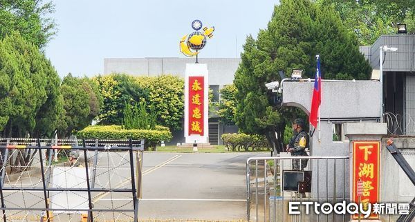 ▲陸戰隊66旅於2020年11月間清點武器彈藥時，明知短少國造T75預備槍管1支，但梁姓營長等軍士官兵仍登載不實進行移交，事後逐層回報部隊仍遭後勤軍官查獲移送偵辦。（資料照／記者沈繼昌翻攝）