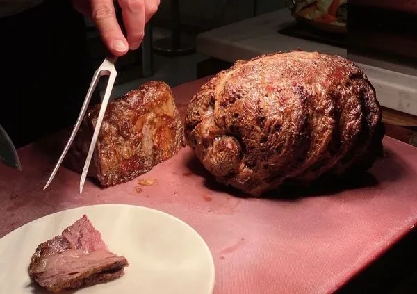 ▲士林廚房6/30前加菜加不價。（圖／取自士林萬麗酒店臉書）