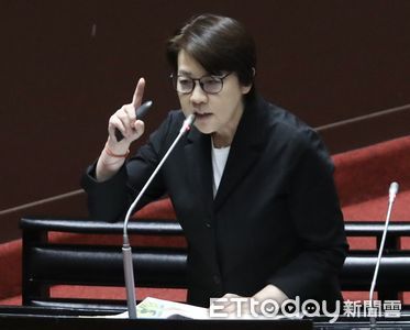 表態堅持2年條款？　黃珊珊挺：候任不分區立委王安祥是國會即戰力