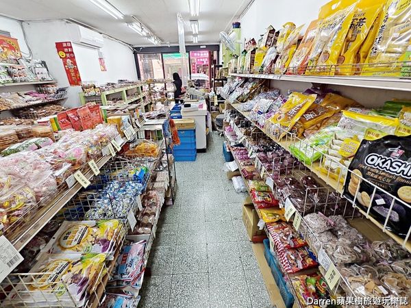 ▲▼劉仲記食品》台北伴手禮推薦超懷舊台北傳統糕餅零嘴專賣店中正紀念堂附近美食外帶。（圖／部落客Darren蘋果樹旅遊玩樂誌授權提供）