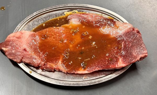 ▲▼肉の浅鞍。（圖／部落客小虎食夢網授權提供）