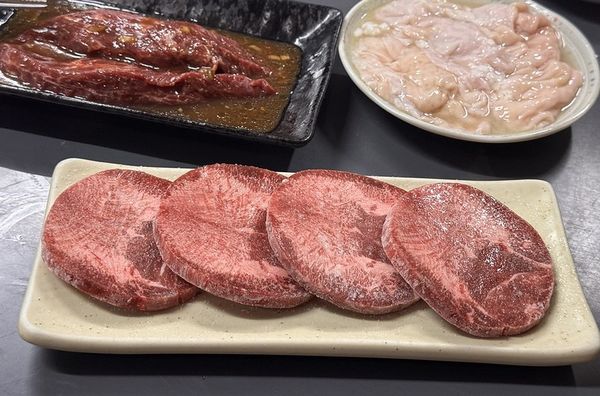 ▲▼肉の浅鞍。（圖／部落客小虎食夢網授權提供）
