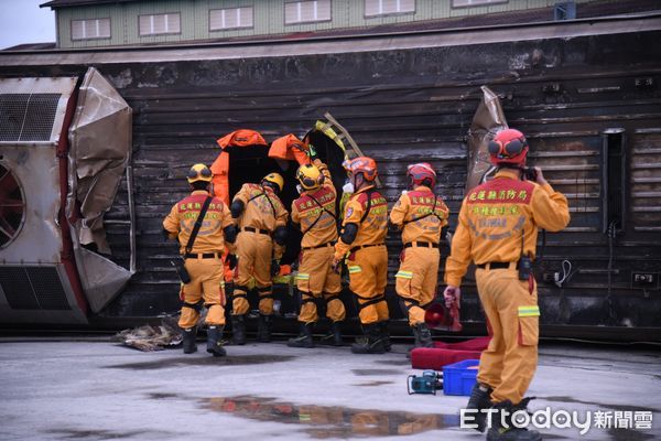 ▲▼花蓮縣政府辦理全民防衛動員演習，由縣長徐榛蔚擔任指揮官。（圖／花蓮縣政府提供，下同）