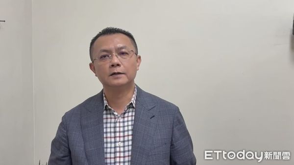 ▲「宏瑋醫材」上月驚傳跳票負債，今(25)日負責人林義雄出面宣布重新復工。（圖／翻攝「宏瑋醫材」臉書粉專）