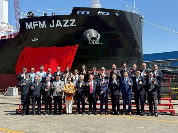 ▲交船典禮貴賓大合照。（圖／正德提供）