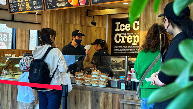 ▲▼全日本只剩1間店！酷聖石大退燒　竟因「這1特色」太尷尬。（圖／翻攝instagram@coldstonejapan）