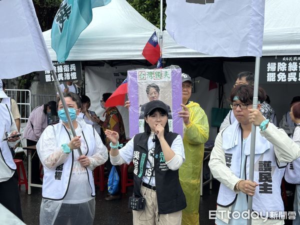▲▼  國民黨「反綠共 戰獨裁 凱道一起站出來！」活動      。（圖／記者崔至雲攝）