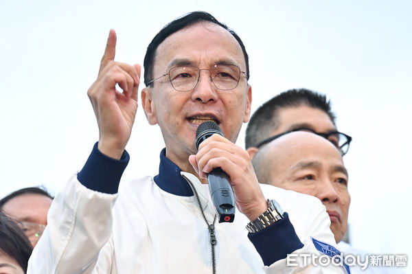 ▲▼國民黨主辦426「反綠共 戰獨裁 凱道一起站出來！」大型集會活動，國民黨黨主席朱立倫。（圖／記者李毓康攝）