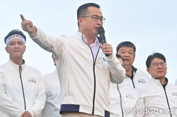 ▲▼國民黨主辦426「反綠共 戰獨裁 凱道一起站出來！」大型集會活動，國民黨立委羅智強。（圖／記者李毓康攝）