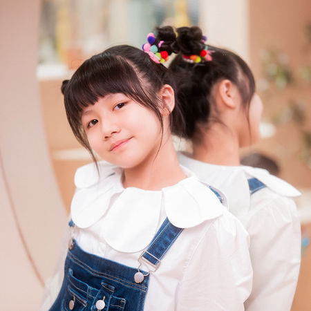 ▲網紅「那對夫妻」幫11歲女兒妮妮發行單曲。（圖／那對夫妻提供）