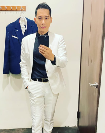 ▲▼顏行書。（圖／翻攝自Instagram／183johnnyyen）