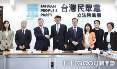 與藍合作罷綠委？黃國昌：為護航而造謠的立委　非常多公民看不下去
