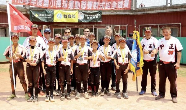 ▲高雄市中正國小終場以3比0完封新竹市東園國小。（圖／學生棒聯提供）