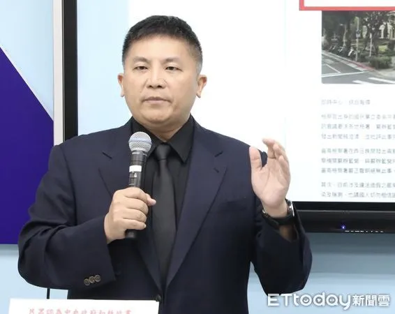 ▲▼國民黨團召開 追殺國民黨 成檢調專簽績效  記者會 吳宗憲 許宇甄。（圖／記者屠惠剛攝）