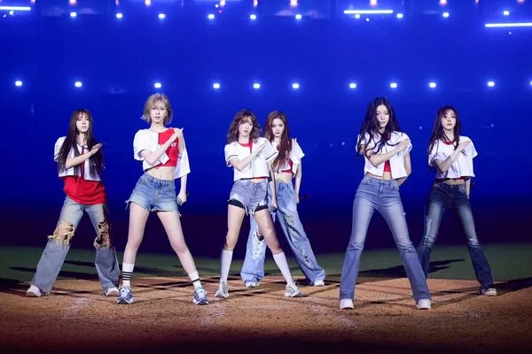 ▲▼ NMIXX千萬點擊神曲〈Love Me Like This〉轟大巨蛋。（圖／DJB提供）