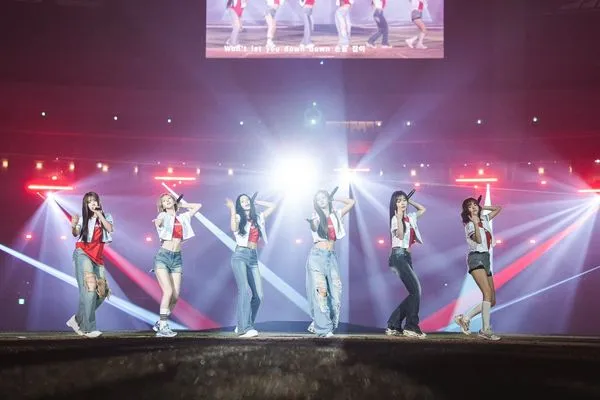 ▲▼ NMIXX千萬點擊神曲〈Love Me Like This〉轟大巨蛋。（圖／DJB提供）