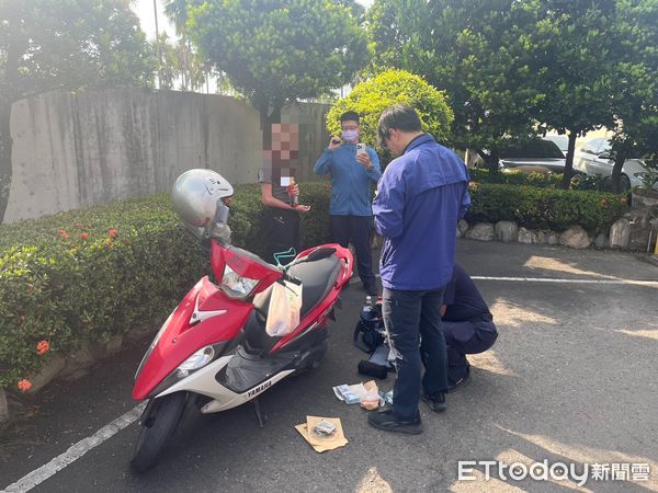 ▲內埔警分局逮獲林姓女車手             。（圖／記者陳崑福翻攝）
