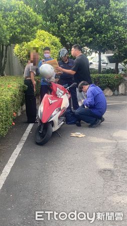 ▲內埔警分局逮獲林姓女車手             。（圖／記者陳崑福翻攝）