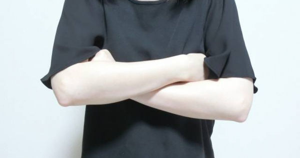 一名媳婦抱怨小姑有公主病，交了外國男友要大家都講英文。（示意圖／翻攝自photoAC）