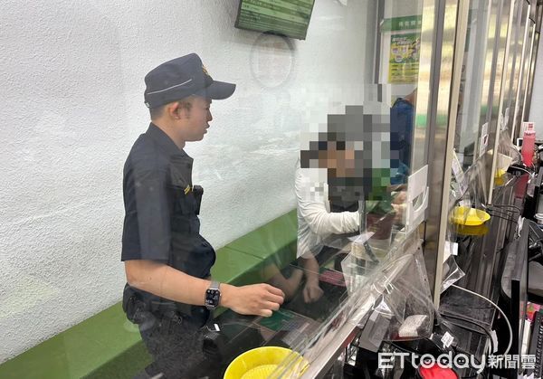 ▲屏東警分局歸來派出所所長卓霆瑋提醒吳婦遇到詐騙             。（圖／記者陳崑福翻攝）