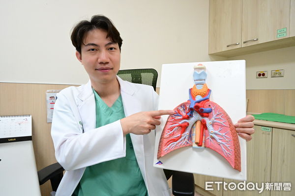 ▲唱歌狂咳嗽「無法飆高音」，就醫赫見罹患癌王。（圖／亞大附醫提供）