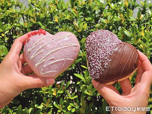 ▲▼Mister Donut推出母親節限定愛心甜甜圈、北海道酥鬆鹹派。（圖／Mister Donut提供）