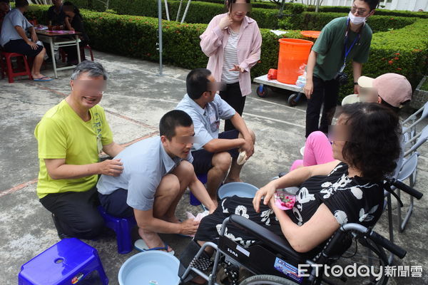 ▲東成監獄舉辦懇親活動串起親情與希望。（圖／記者楊漢聲翻攝）