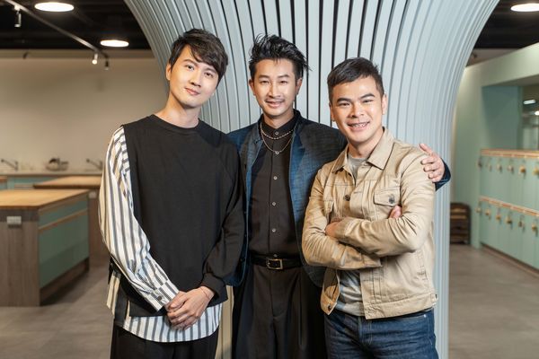 ▲邱凱偉、張捷、蘇達出席《院長爸爸》媒體茶敘。（圖／大愛電視提供）