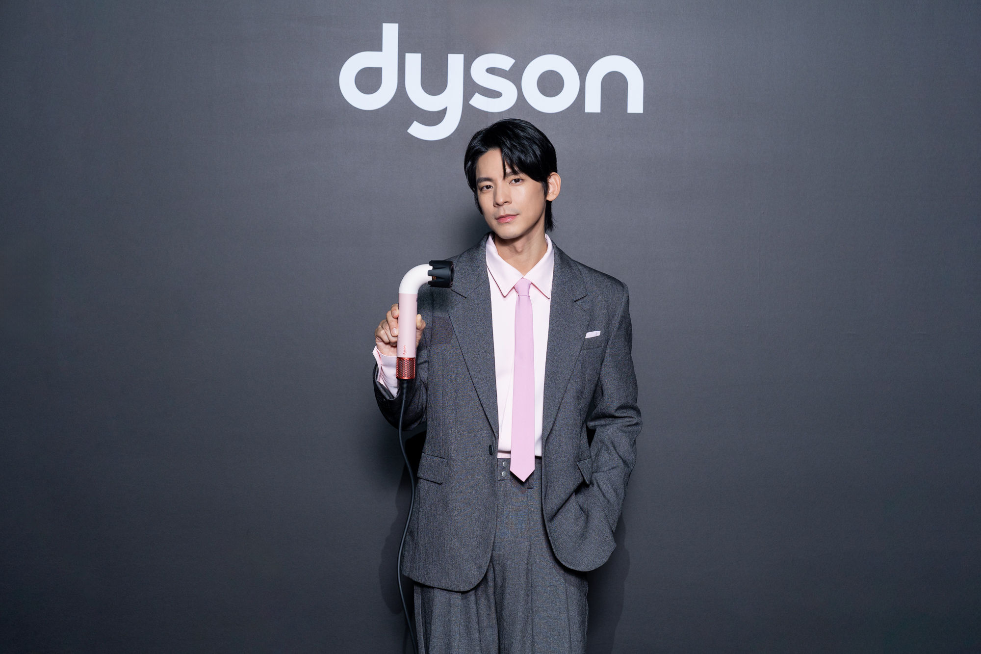 ▲▼9m88,林柏宏,Dyson,水管吹風機。（圖／Dyson提供）