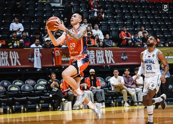 ▲領航猿盧峻翔、卡米諾斯。（圖／領航猿提供）