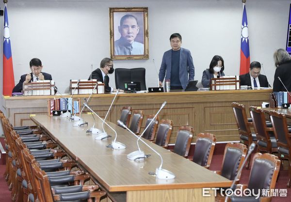 ▲▼司法法制委員會 秘書長周萬來沒到場 會議空轉 主席莊瑞雄。（圖／記者屠惠剛攝）