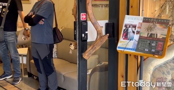 ▲民宿洪姓老闆控訴遭羅男6人圍毆頭部重擊，市警二分局警方已將羅男等人依法送辦。（記者林東良翻攝，下同）