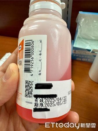 ▲高雄媽媽控醫院疑似給錯藥水，院方澄清是貼錯姓名標籤、未給錯藥。（圖／記者許宥孺翻攝）