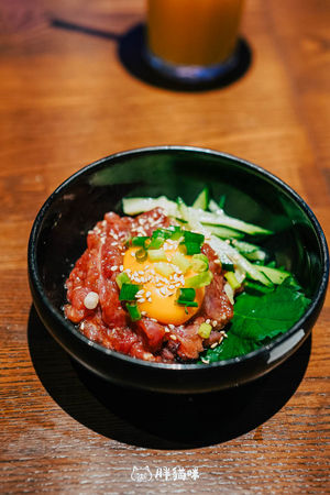 ▲▼日本大阪燒肉吃到飽推薦【炭火燒肉力丸心齋橋店】。（圖／部落客胖貓咪的奇幻旅程授權提供）