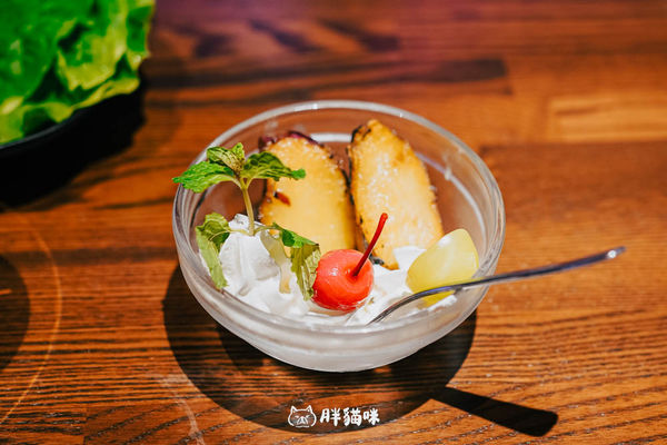 ▲▼日本大阪燒肉吃到飽推薦【炭火燒肉力丸心齋橋店】。（圖／部落客胖貓咪的奇幻旅程授權提供）