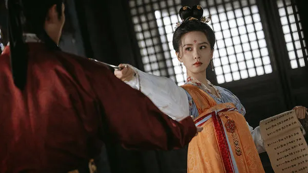 ▲古裝懸疑陸劇《掌心》由劉詩詩、竇驍、鄭業成主演。（圖／愛爾達電視提供）