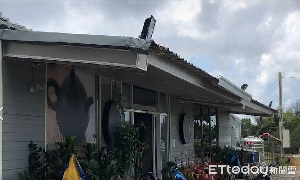 ▲台南高分院30日以任姓男子醫院前被丟包命案中，被告達成調解賠償，將3名被告改判減刑，不再褫奪公權。（記者林東良翻攝，下同）